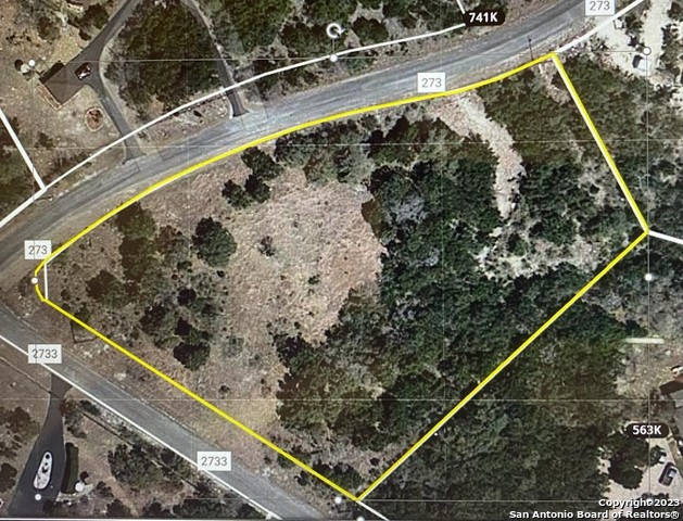1124 County Road 273 Mico TX 78056