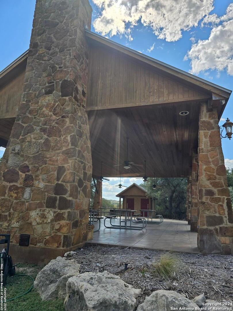 2142 Alto Lago Canyon Lake TX 78133