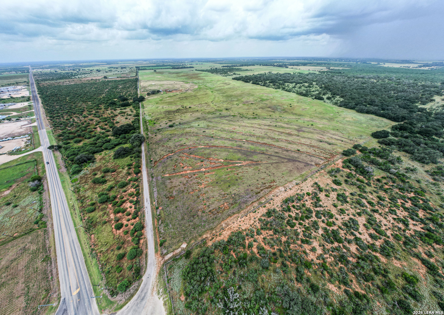 56.9 Acres County Road 136 Floresville TX 78114