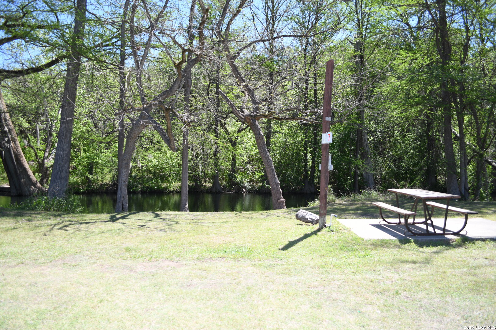 979 & 987 Deer Valley Pass Spring Branch TX 78070