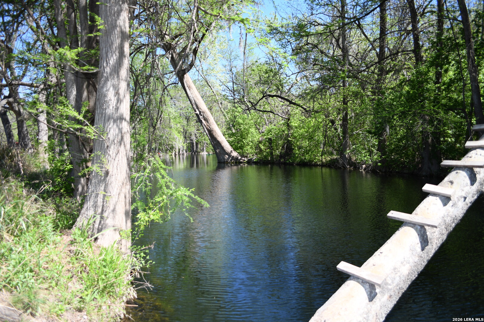 979 & 987 Deer Valley Pass Spring Branch TX 78070