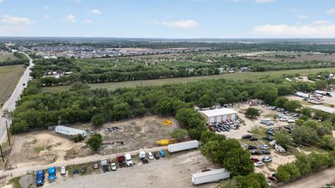 12145 Fischer Road Von Ormy TX 78073