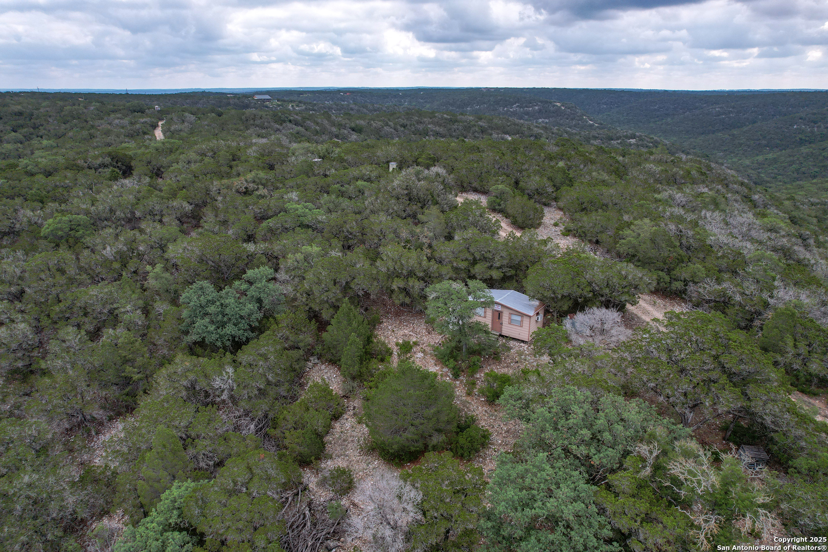 824 S Pinon Loop Camp Wood TX 78833