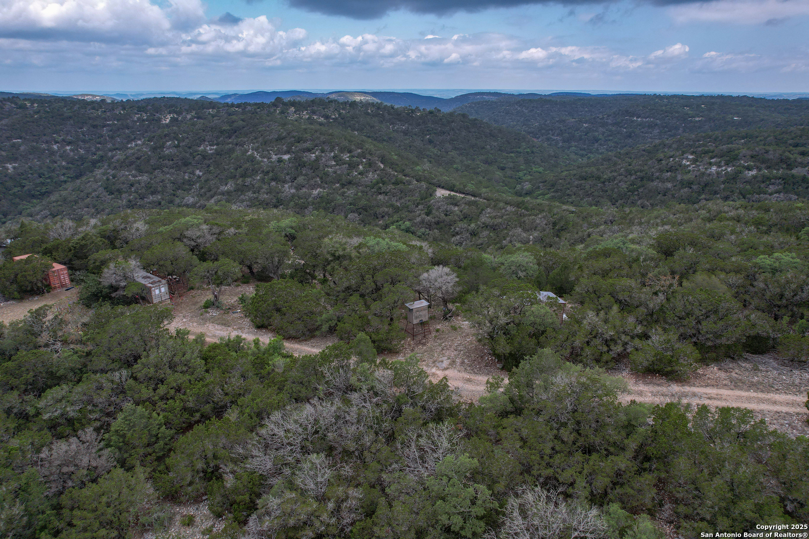 824 S Pinon Loop Camp Wood TX 78833