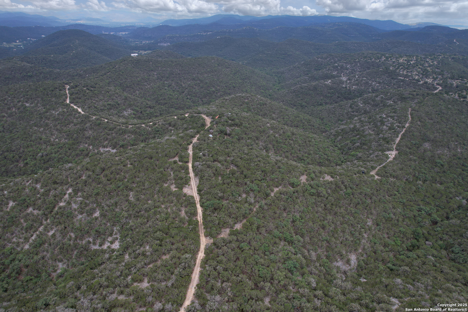 824 S Pinon Loop Camp Wood TX 78833