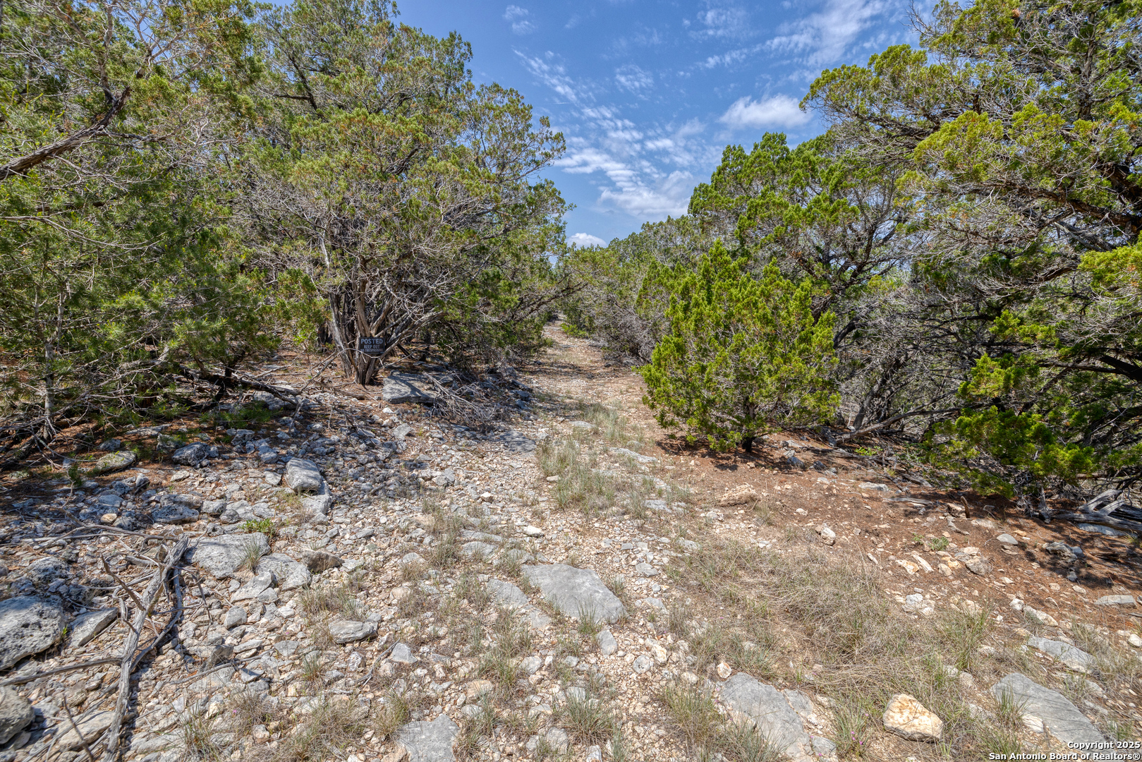 824 S Pinon Loop Camp Wood TX 78833