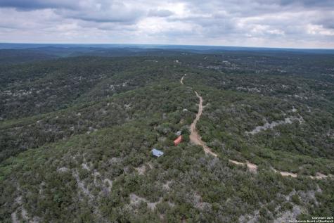 824 S Pinon Loop Camp Wood TX 78833