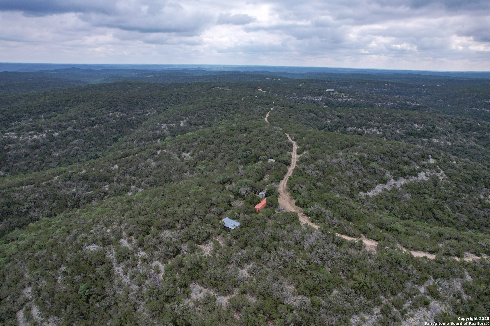 824 S Pinon Loop Camp Wood TX 78833