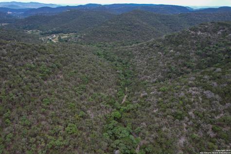 824 S Pinon Loop Camp Wood TX 78833