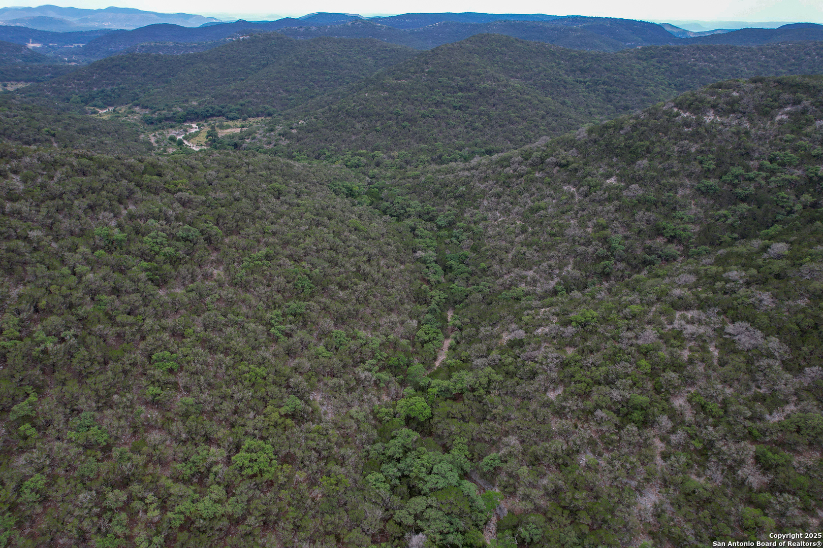 824 S Pinon Loop Camp Wood TX 78833