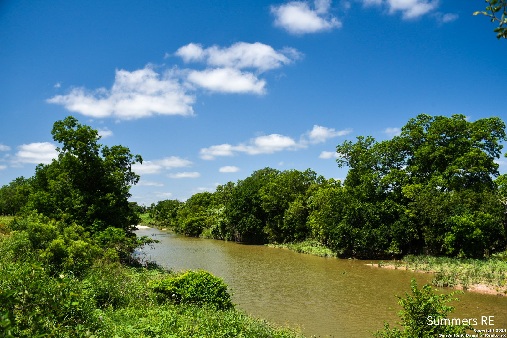 LT11 Vintners Way Fredericksburg TX 78624