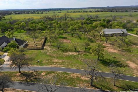 LT11 Vintners Way Fredericksburg TX 78624