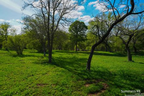 LT11 Vintners Way Fredericksburg TX 78624