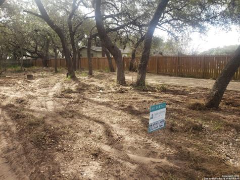 4165 Kings Hill Von Ormy TX 78073