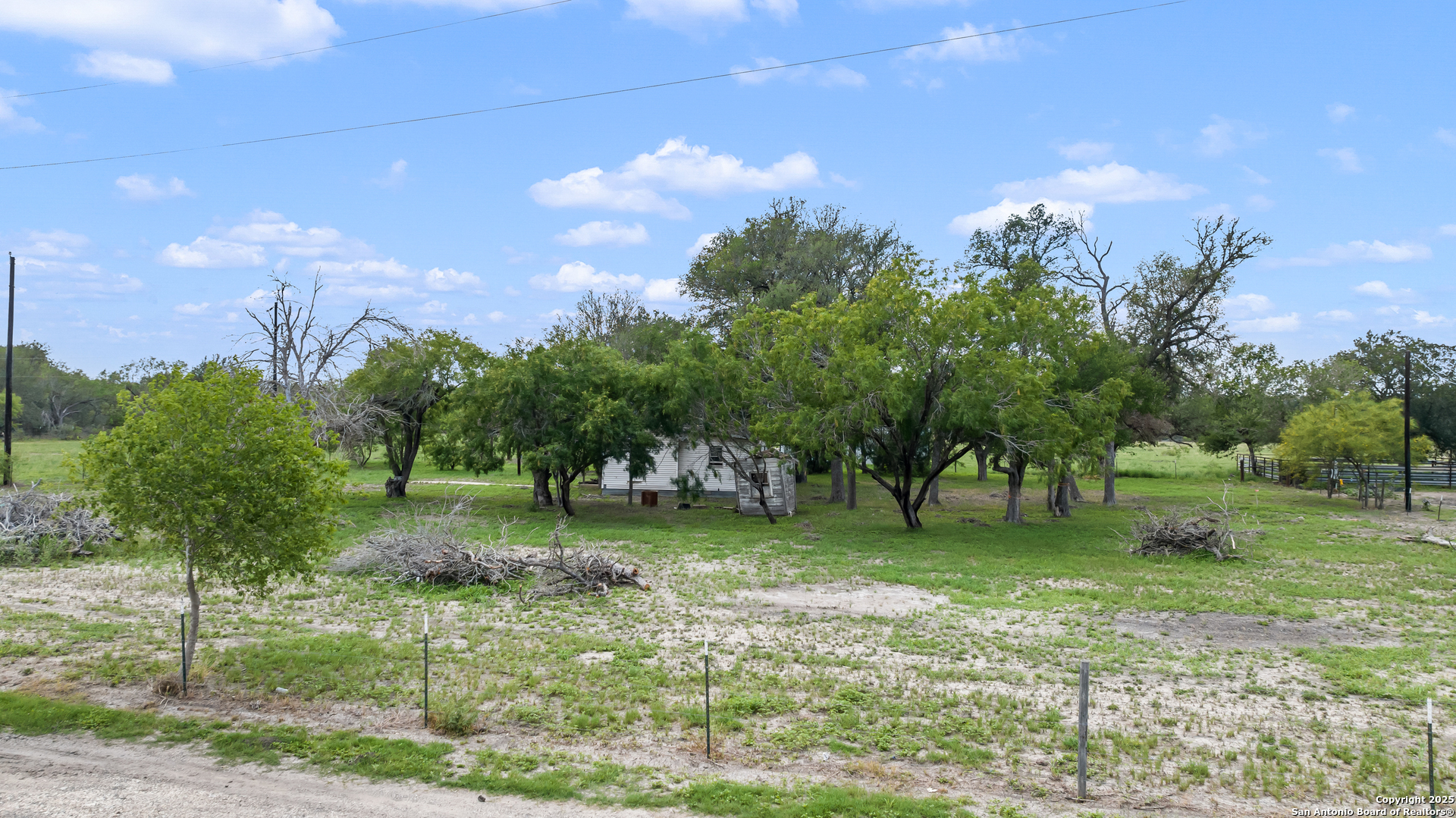 Tbd Mendoza Lane Floresville TX 78114