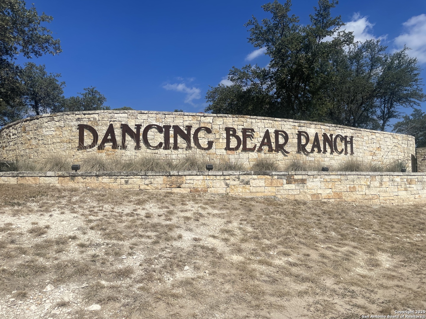 320 Private Road 1742 Mico TX 78056
