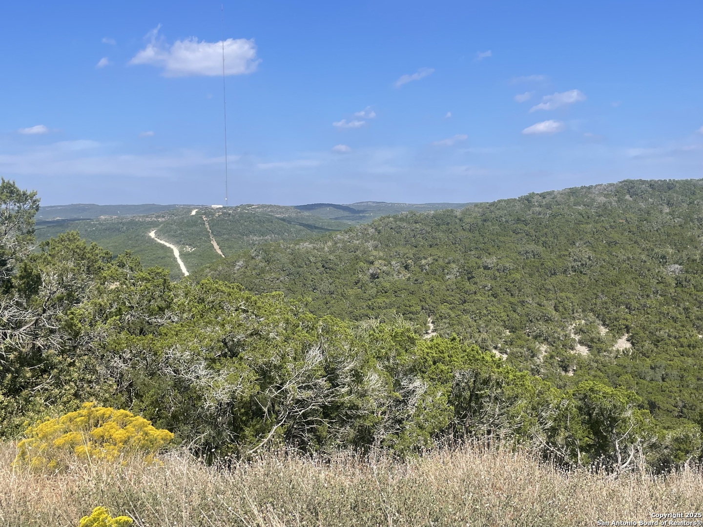 320 Private Road 1742 Mico TX 78056