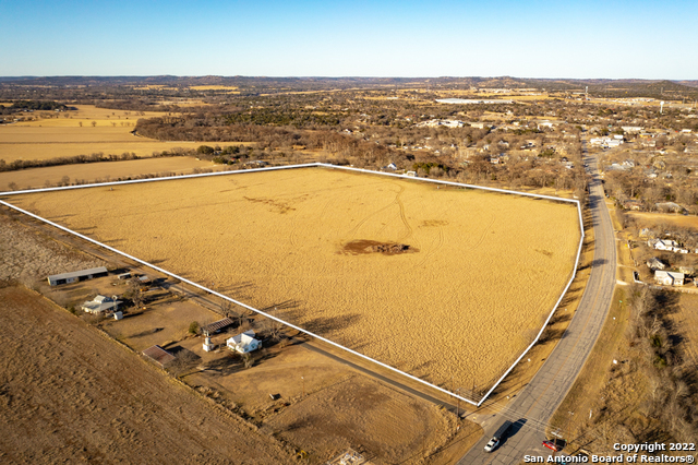 8 State Highway 27 Comfort TX 78013