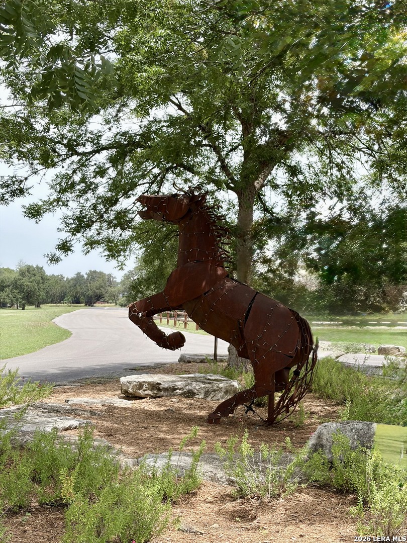 12 Stone Crest Bandera TX 78003