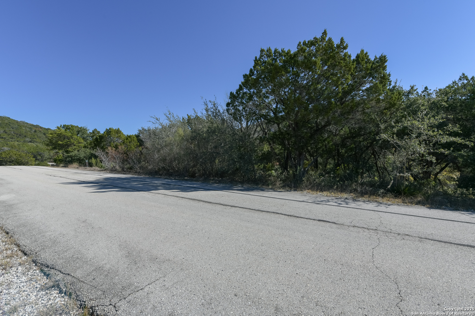 286 Private Road 1733 Mico TX 78056