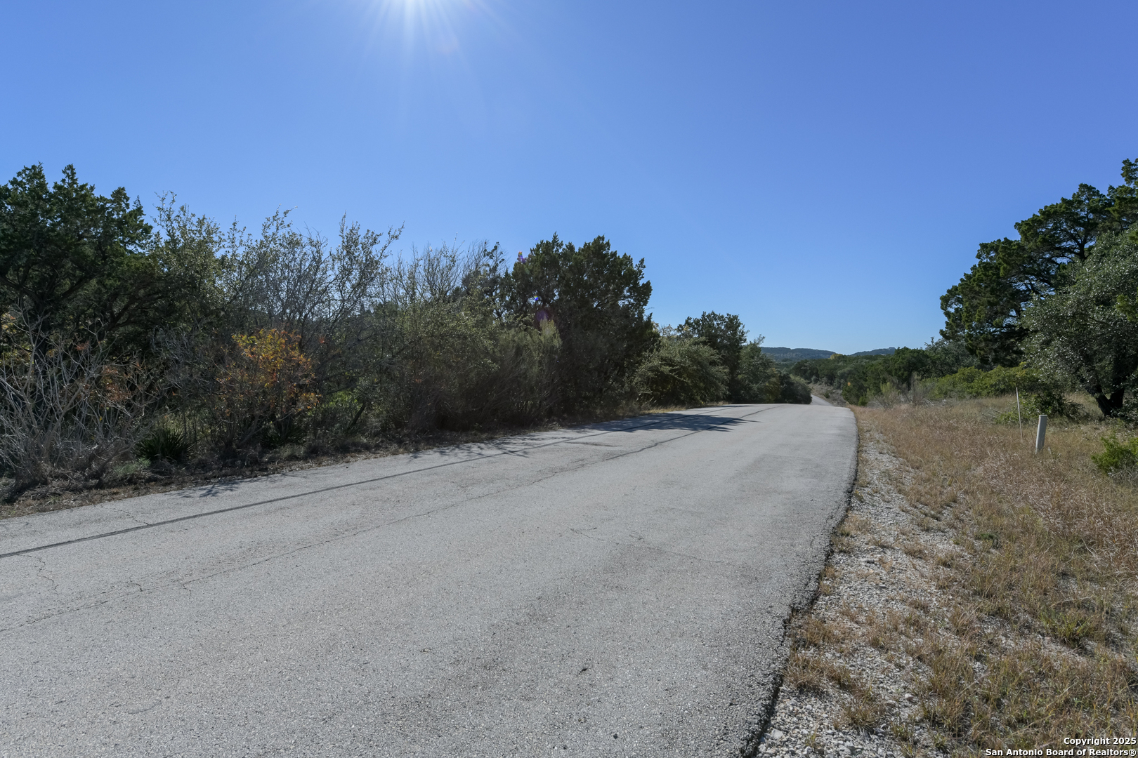 286 Private Road 1733 Mico TX 78056