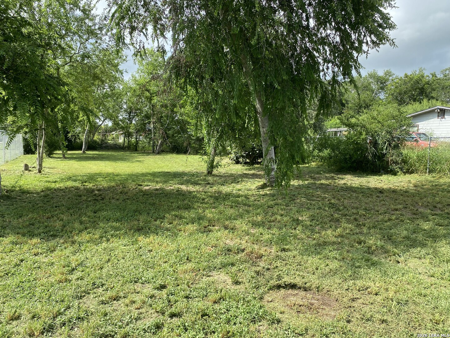 1405 W Springer Beeville TX 78102