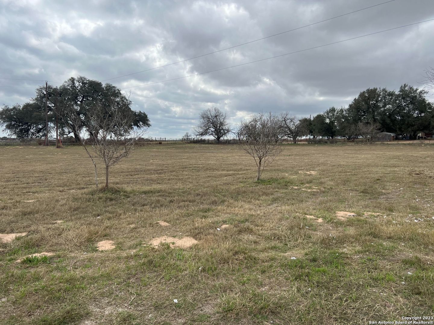 985 Price Road Poteet TX 78065