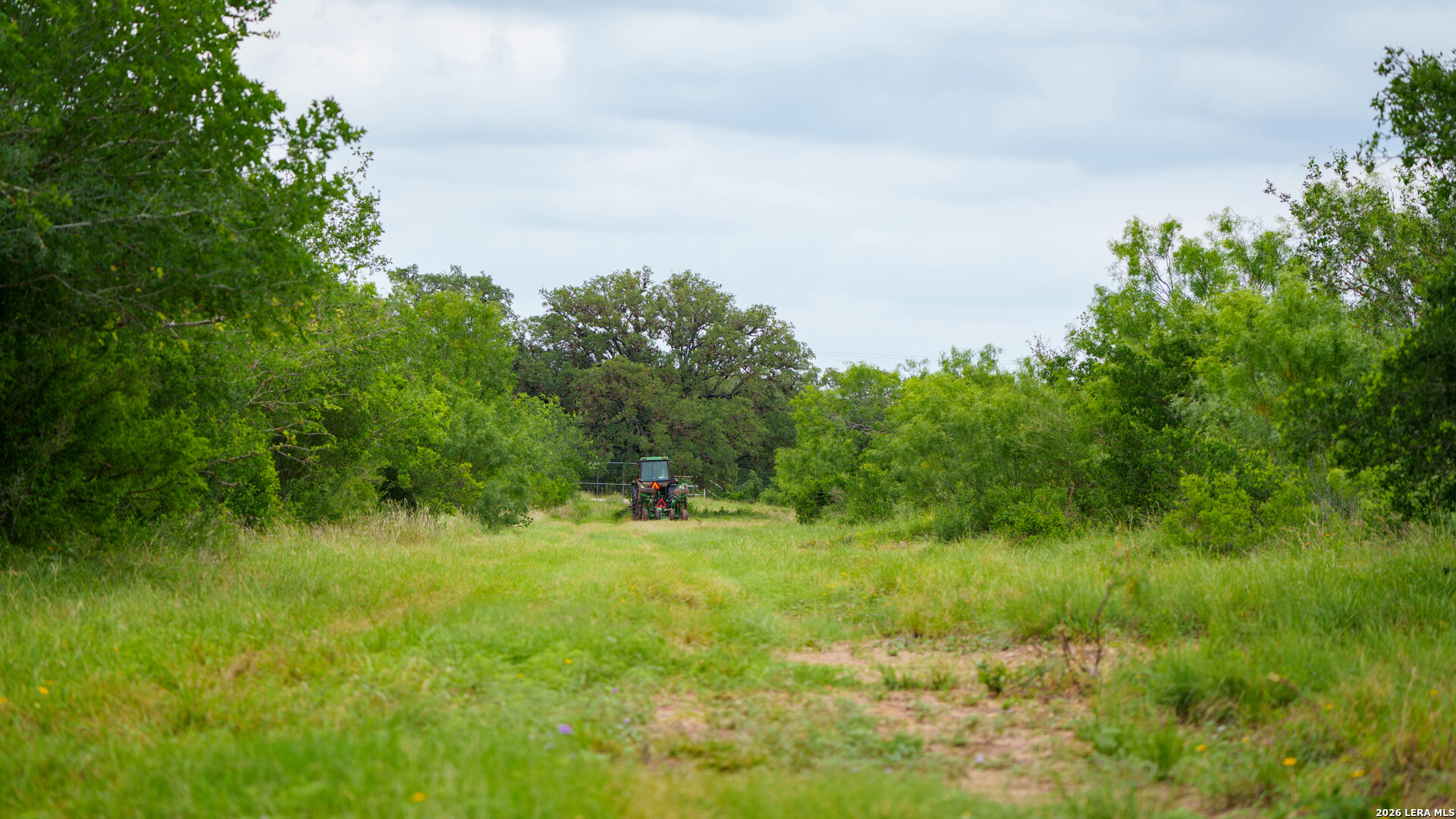 9803 Fm 1796 Dhanis TX 78850