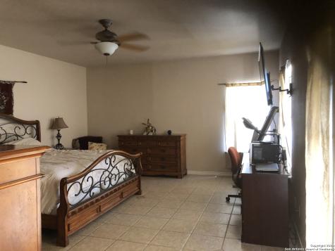 1405 Fm 1556 Carrizo Springs TX 78834
