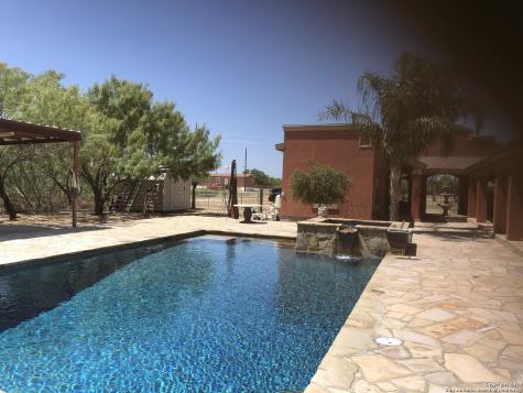 1405 Fm 1556 Carrizo Springs TX 78834