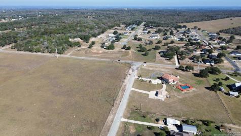 1965 County Road 319 La Vernia TX 78121
