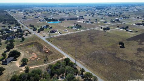 1965 County Road 319 La Vernia TX 78121