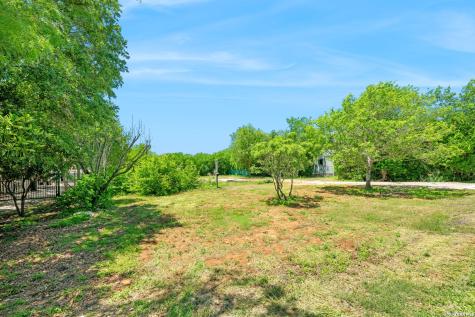 1134 Garraty Road Terrell Hills TX 78209