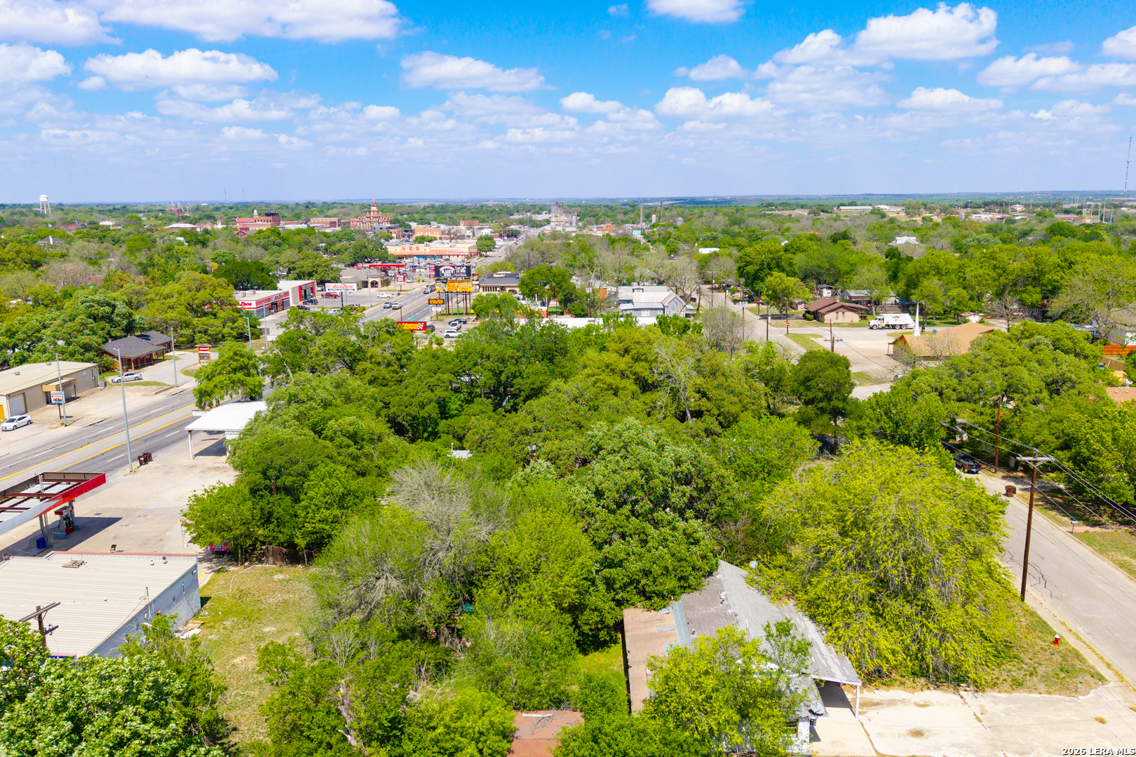 725 S Brazos Street Lockhart TX 78644