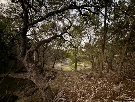 1059 Summit Canyon Lake TX 78133