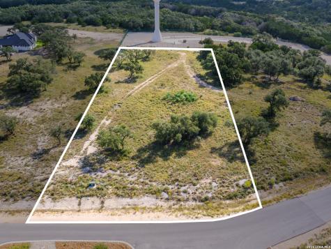 1814 Paradise Parkway Canyon Lake TX 78133