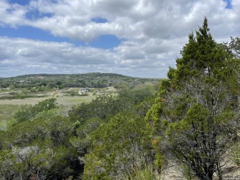 Lots 11&12 Elm Cove Lakehills TX 78063