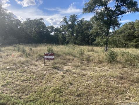 320 Copper Trace New Braunfels TX 78132