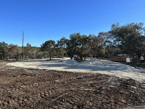 308 Elm Pass Center Point TX 78010