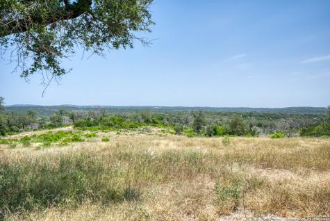3044 County Road 2615 Rio Medina TX 78066