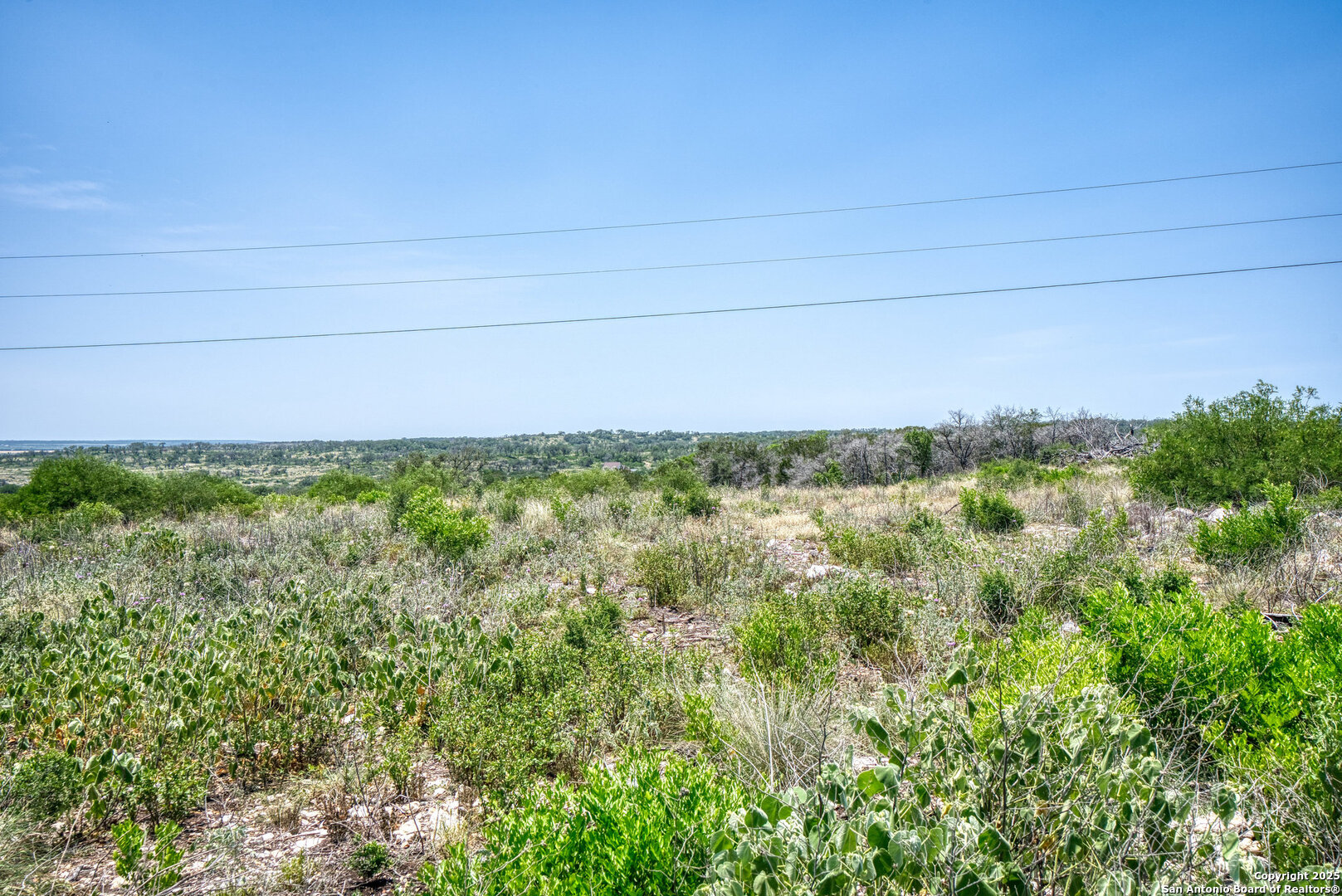 3044 County Road 2615 Rio Medina TX 78066
