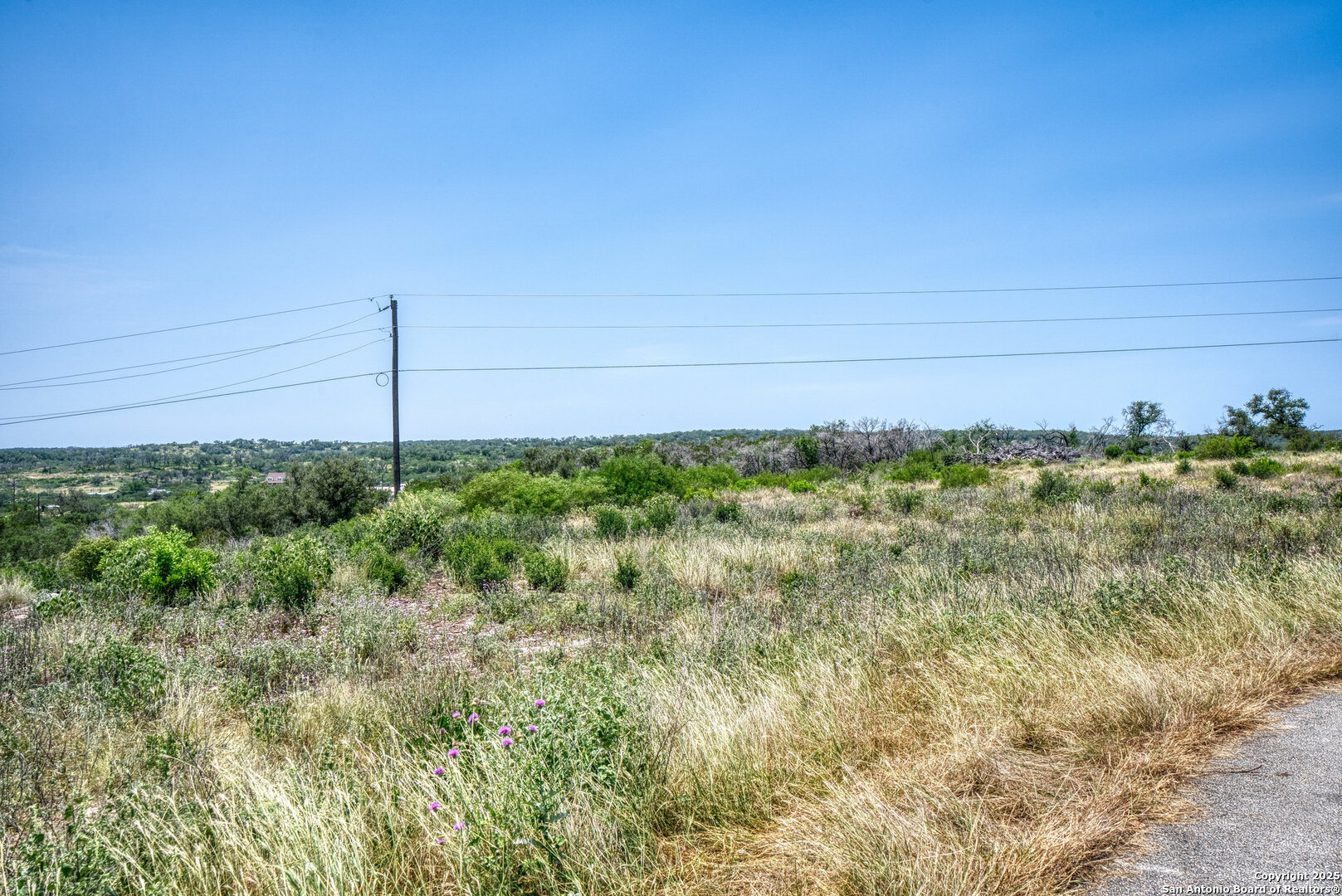 3044 County Road 2615 Rio Medina TX 78066