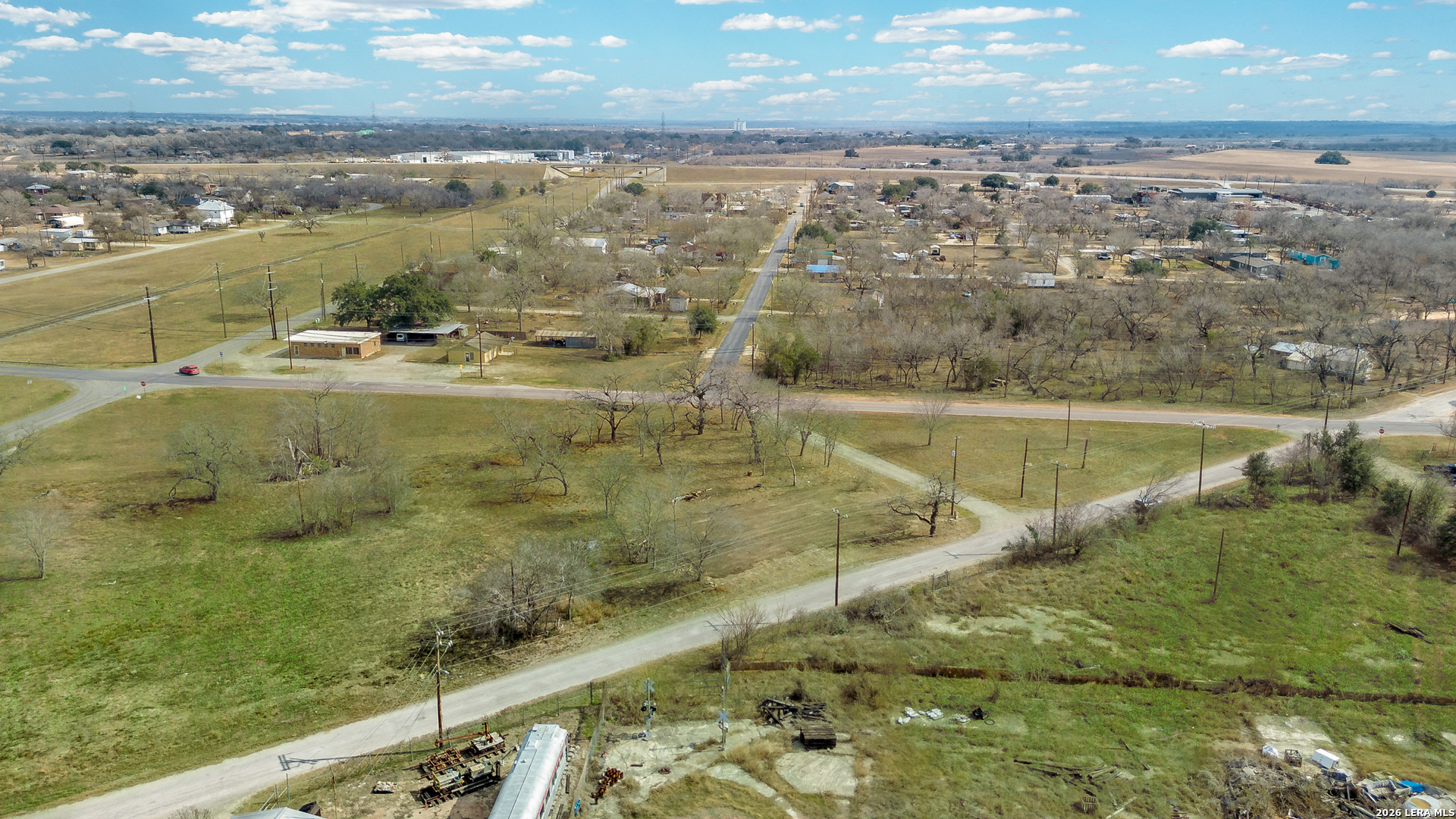 210 Bexar Elmendorf TX 78112