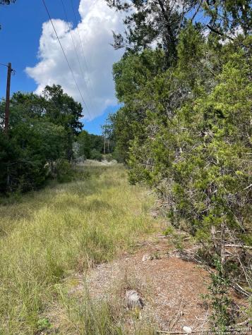 Lots 1-7 Park Road 37 Lakehills TX 78063