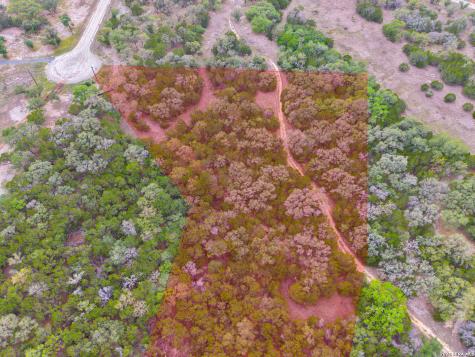 29 Clearwater Canyon Road Bandera TX 78003