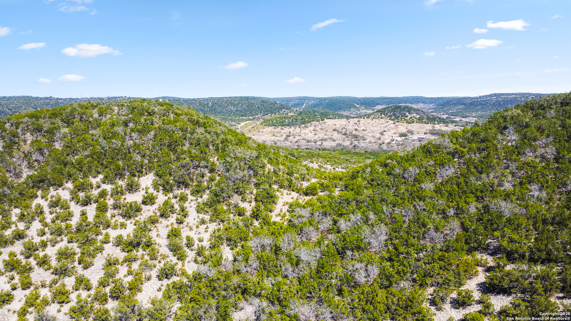 00 Sunrise Ridge Tarpley TX 78883