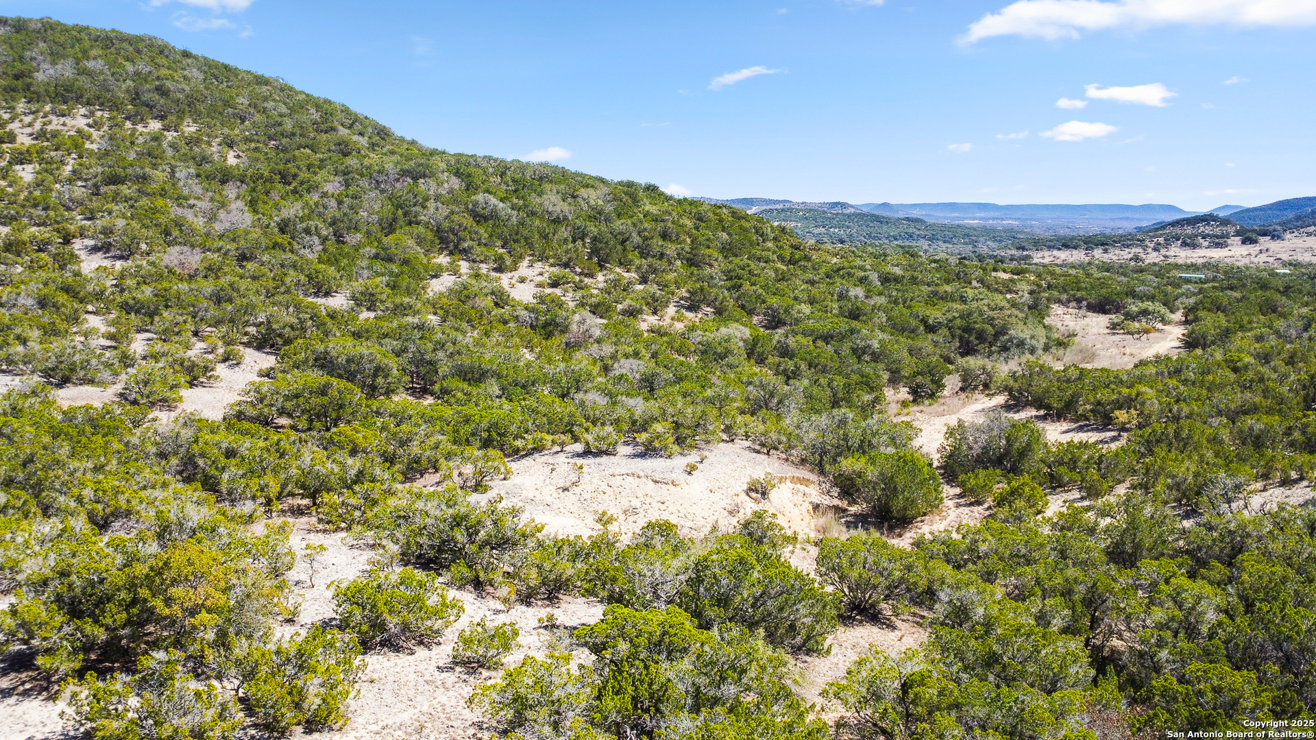 00 Sunrise Ridge Tarpley TX 78883