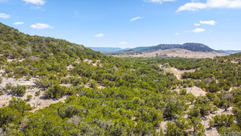 00 Sunrise Ridge Tarpley TX 78883