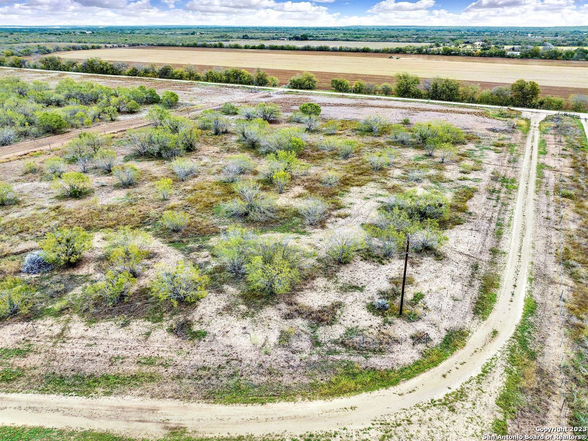 2049 County Road 451 Hondo TX 78861