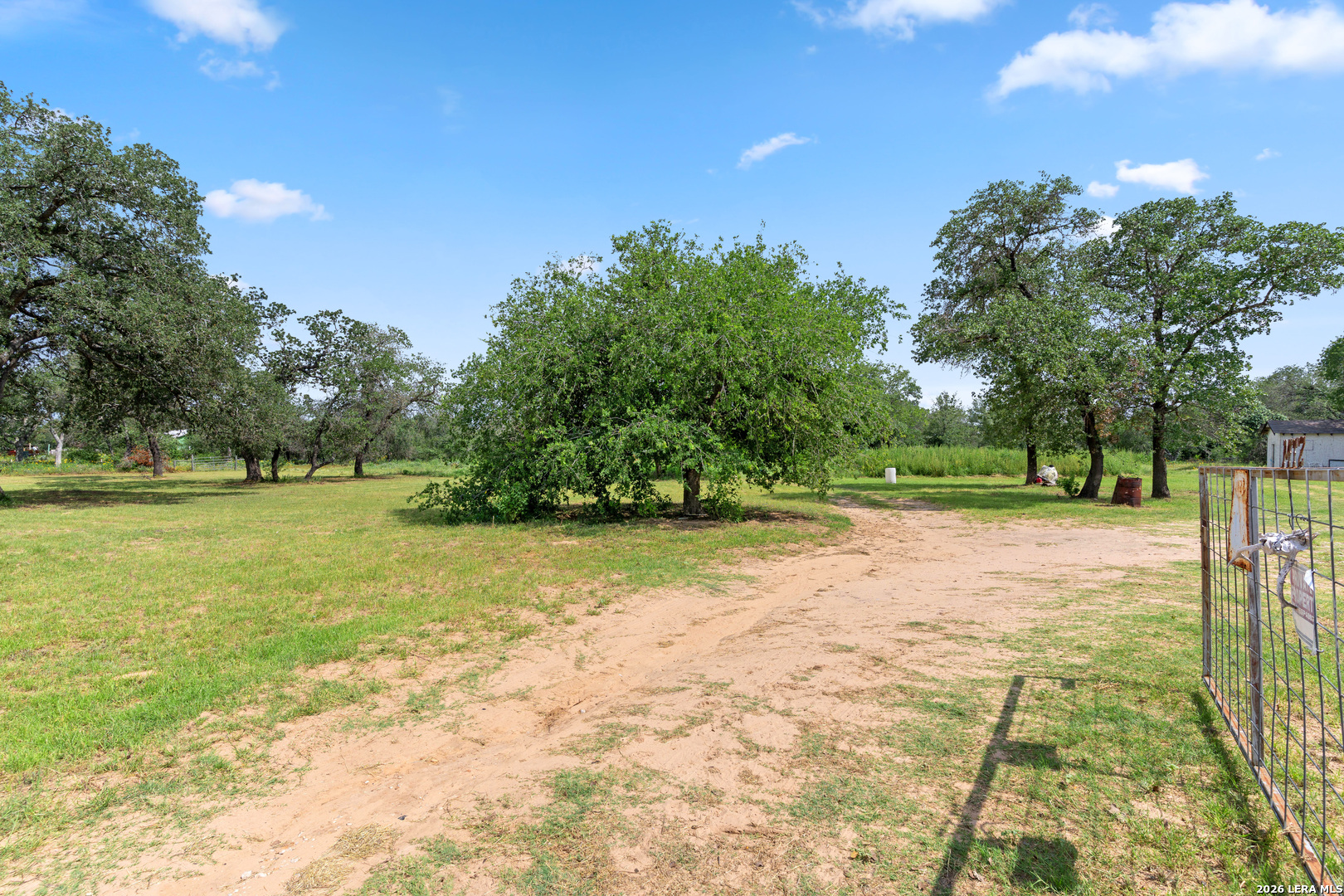 650 Patton Road Somerset TX 78069